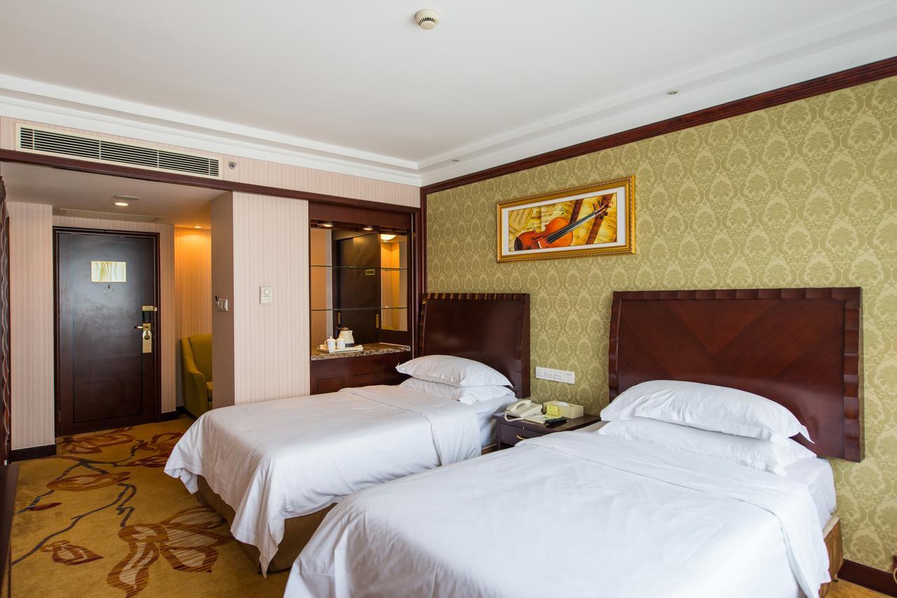 Vienna International Hotel Shanghai Train Station Luaran gambar