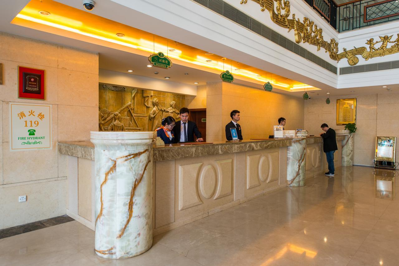 Vienna International Hotel Shanghai Train Station Luaran gambar