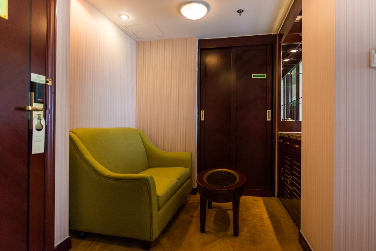 Vienna International Hotel Shanghai Train Station Luaran gambar